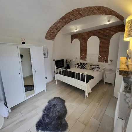 Il Timone Pensionat Corniglia