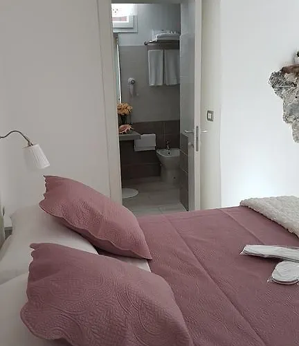 Il Timone Πανσιόν 4*