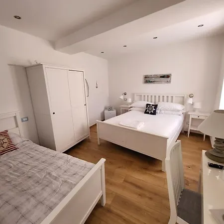 Πανσιόν Il Timone 4*